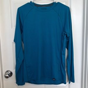 Mens Patagonia lightweight base layer (blue)